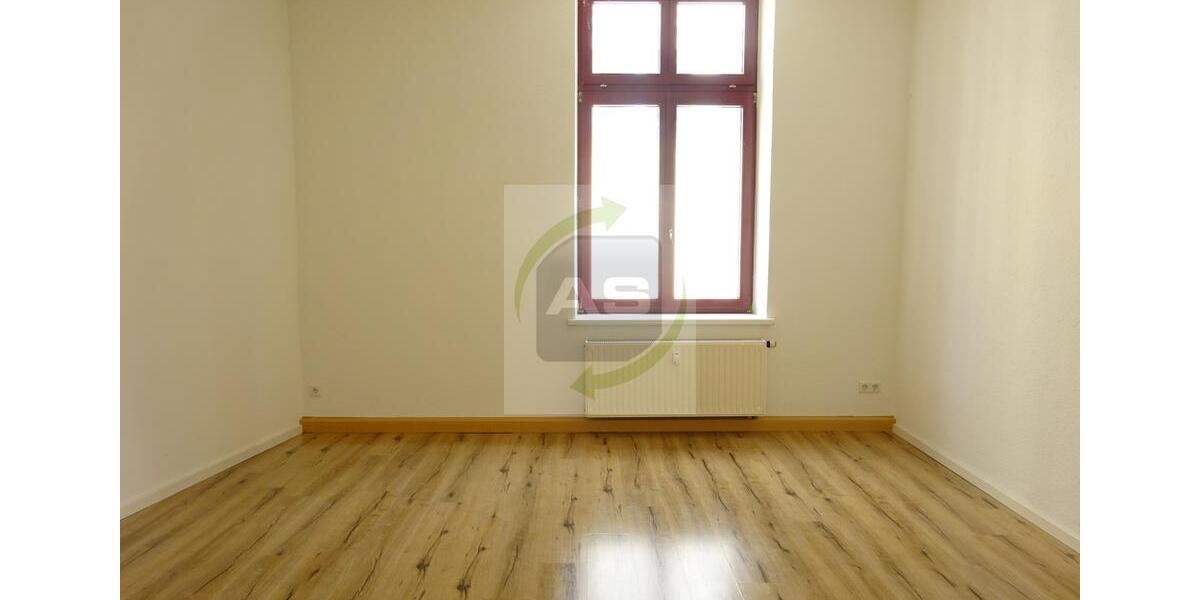 Etagenwohnung Zwickau - 4 Zimmer, 161 m&sup2;, 999&euro; | Angebot:26263464