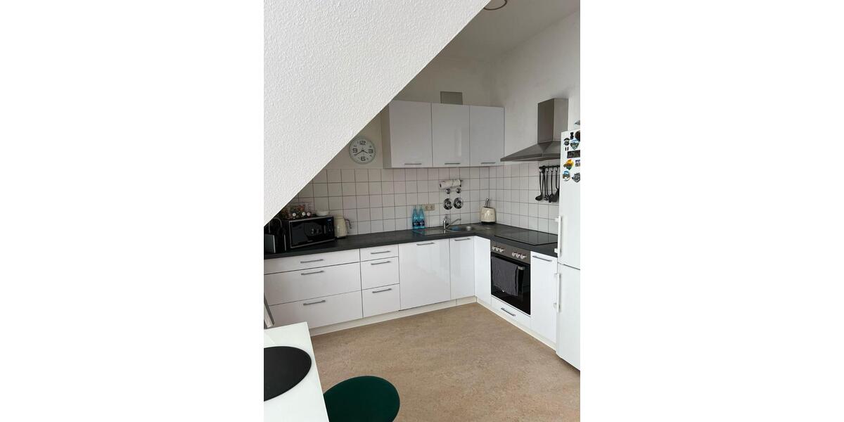 Dachgeschoßwohnung Pforzheim Dillweißenstein - 2 Zimmer, 52 m&sup2;, 608&euro; | Angebot:25148913