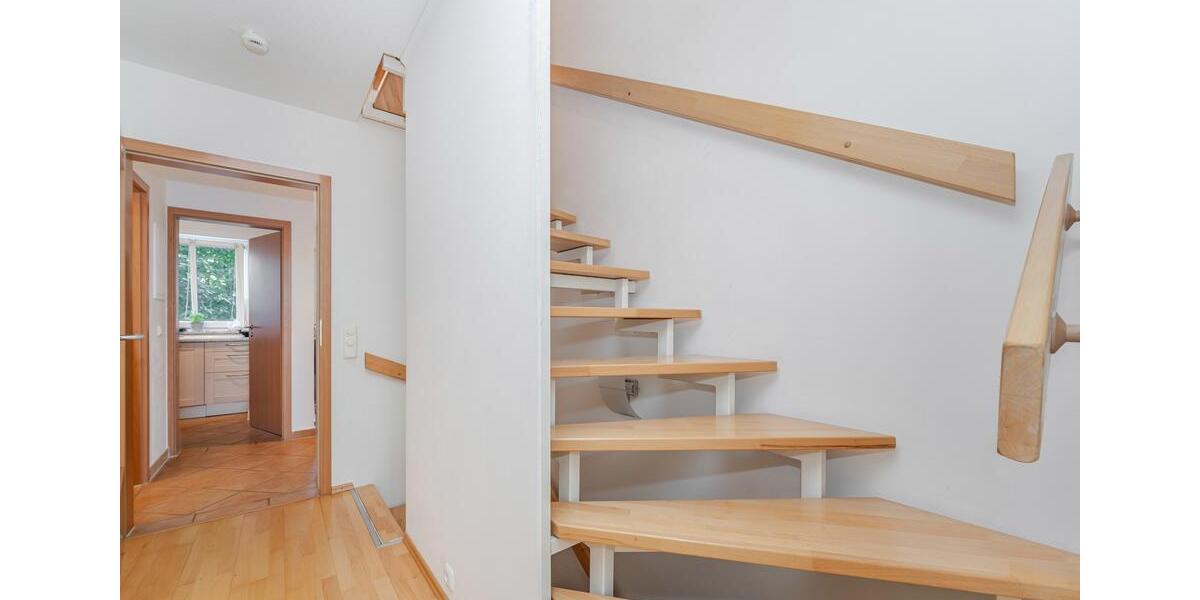 Maisonettenwohnung Grasbrunn - 3 Zimmer, 92 m&sup2;, 1.790&euro; | Angebot:25873547