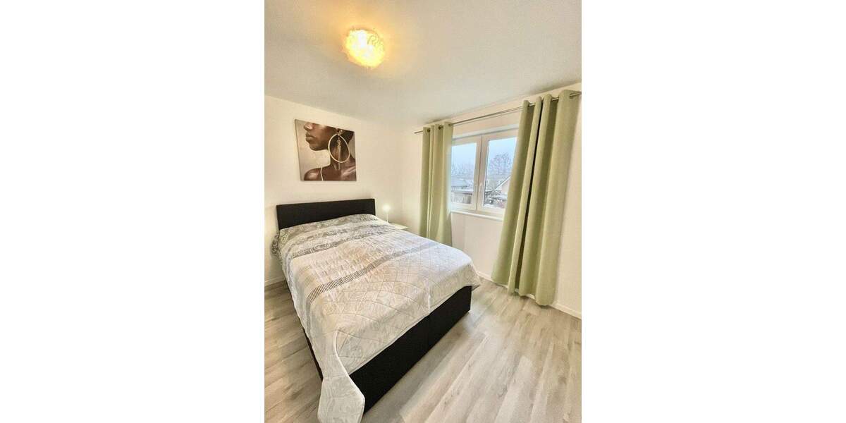 Reihenendhaus Norderstedt Harksheide - 5 Zimmer, 132 m&sup2;, 2.250&euro; | Angebot:24724362