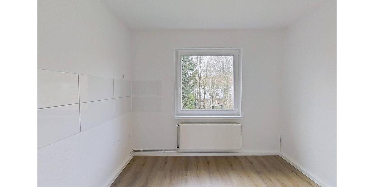 Etagenwohnung Nordenham - 3 Zimmer, 54 m&sup2;, 380&euro; | Angebot:25991149