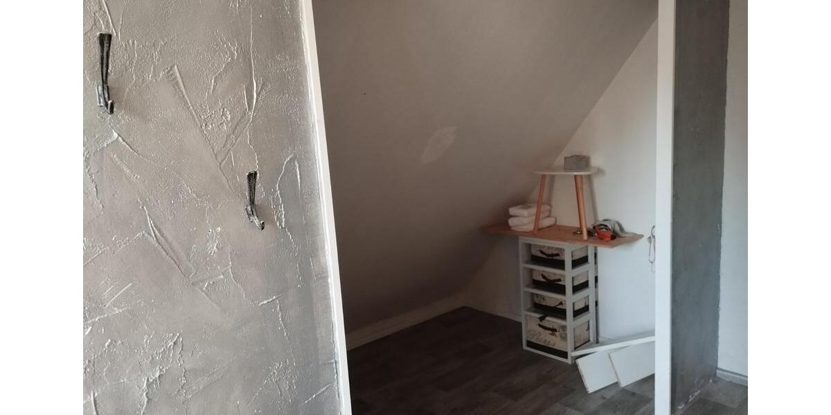 Einfamilienhaus Helmstedt Offleben - 5 Zimmer, 120 m&sup2;, 750&euro; | Angebot:24628527