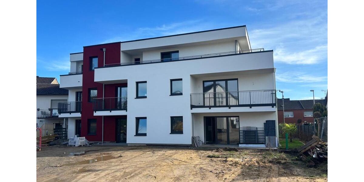 Erdgeschoßwohnung Hückelhoven - 3 Zimmer, 107 m&sup2;, 1.300&euro; | Angebot:25396352