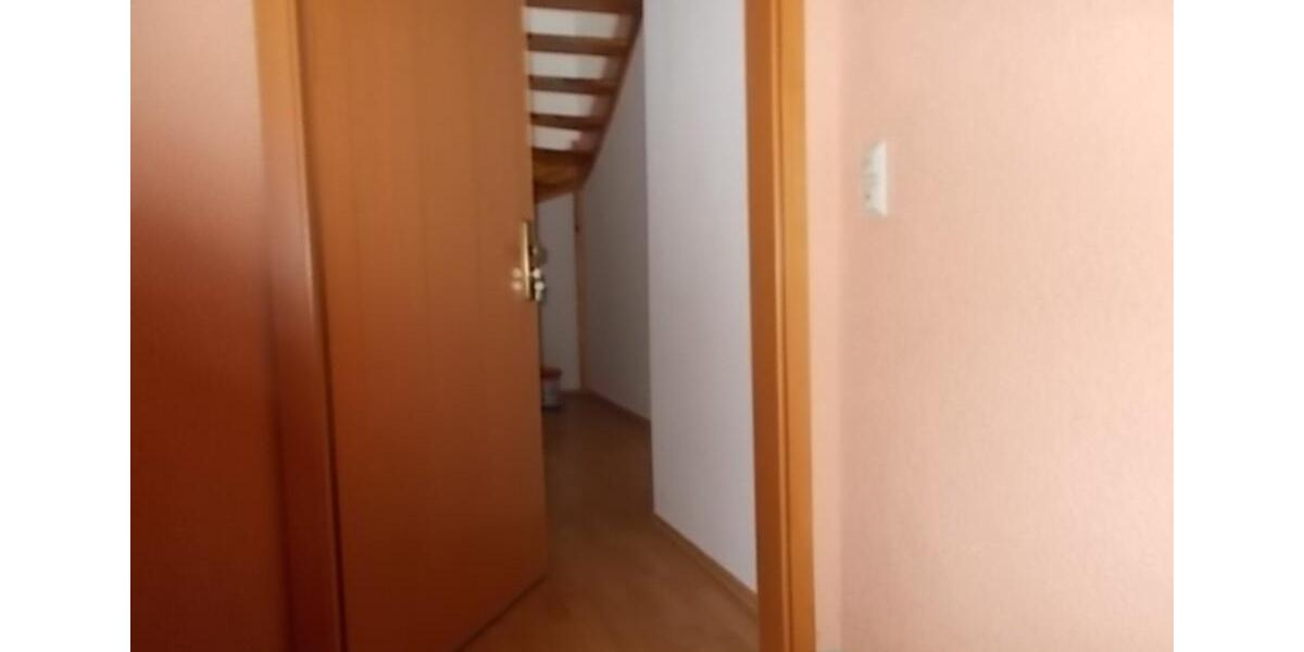 Maisonettenwohnung Oelsnitz (Erzgebirge) - 4 Zimmer, 95 m&sup2;, 570&euro; | Angebot:24804072