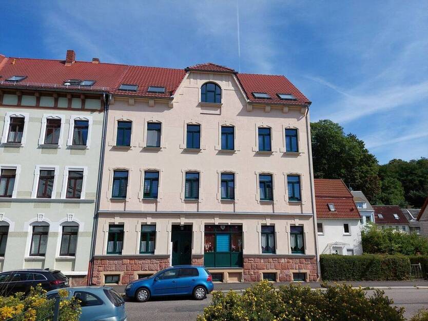 2-Zi.-Whg. mit Tageslichtbad und Balkon am Stadtrand von Hainichen