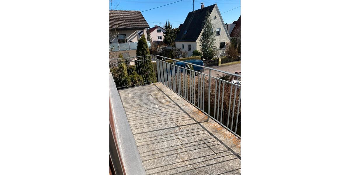 Etagenwohnung Gersthofen - 4 Zimmer, 85 m&sup2;, 1.400&euro; | Angebot:25945335