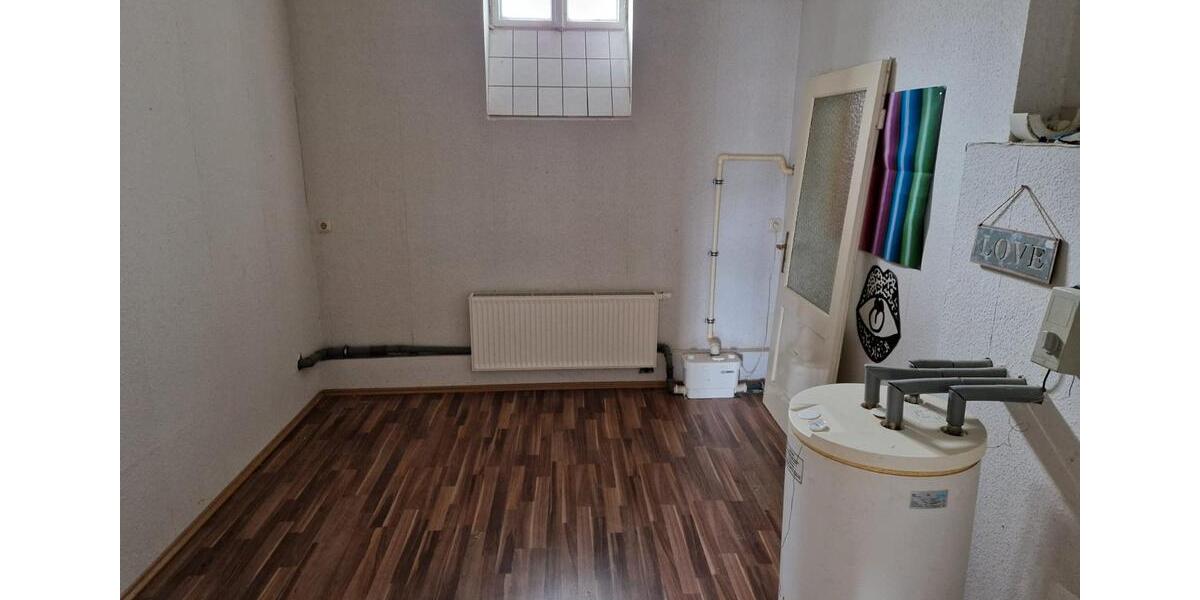 Etagenwohnung Johanngeorgenstadt - 4 Zimmer, 95 m&sup2;, 380&euro; | Angebot:26490301