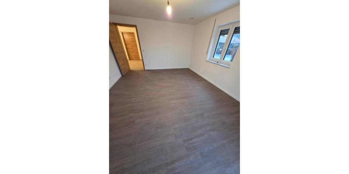 Doppelhaushälfte Simbach - 5 Zimmer, 157 m&sup2;, 1.350&euro; | Angebot:26634668