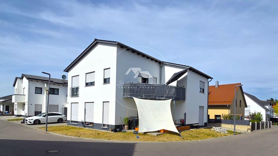 Etagenwohnung Teublitz - 4.5 Zimmer, 103 m&sup2;, 1.150&euro; | Angebot:26592825