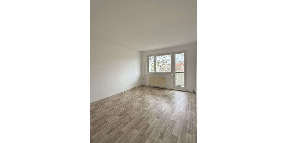 Etagenwohnung Seelow - 4 Zimmer, 77 m&sup2;, 446&euro; | Angebot:24611668