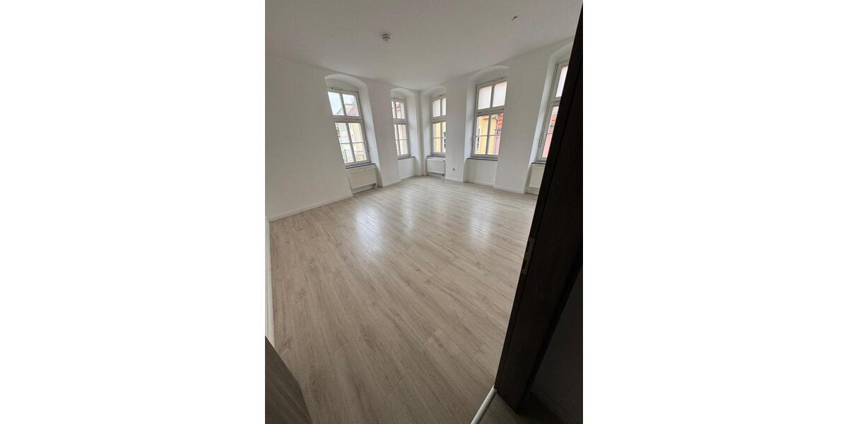 Etagenwohnung Bautzen - 4 Zimmer, 108 m&sup2;, 799&euro; | Angebot:25174172