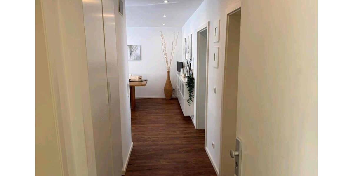 Hochparterre Augsburg Oberhausen - 2 Zimmer, 70 m&sup2;, 1.290&euro; | Angebot:26021081