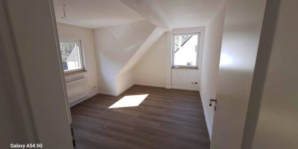 Etagenwohnung Weinheim Deißenklinge - 3 Zimmer, 82 m&sup2;, 990&euro; | Angebot:26094832