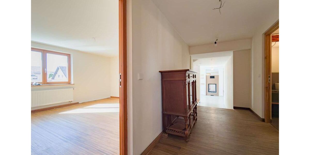 Etagenwohnung Pocking - 5 Zimmer, 187 m&sup2;, 1.440&euro; | Angebot:26144033