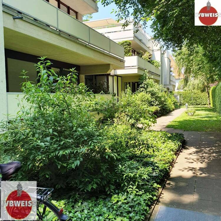 Grandiose Wohnung mit 2 Zimmern, 2 Terrassen, Duschbad und Einbauküche