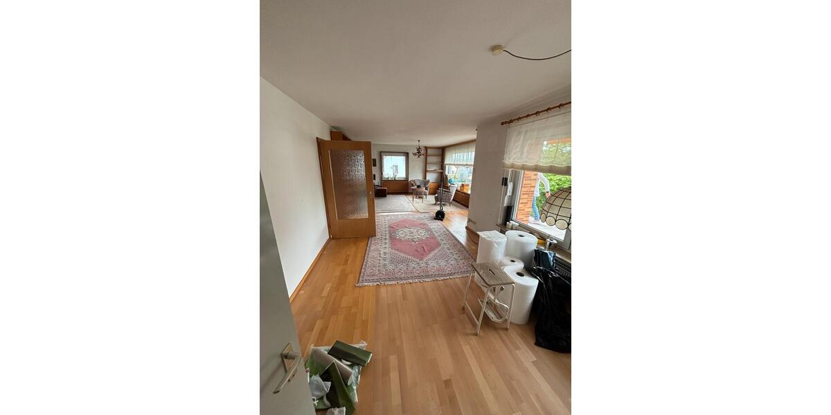 Etagenwohnung Haßfurt - 3 Zimmer, 106 m&sup2;, 950&euro; | Angebot:26381877