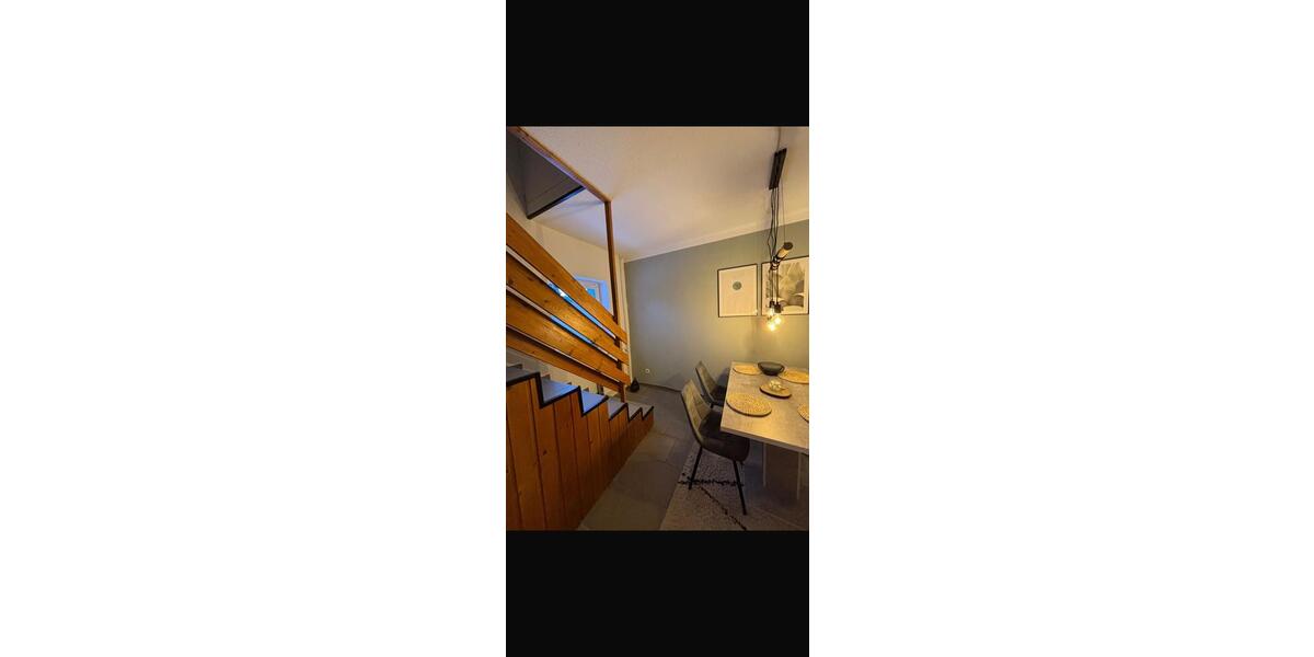 Etagenwohnung Vechelde - 4 Zimmer, 105 m&sup2;, 870&euro; | Angebot:25976432