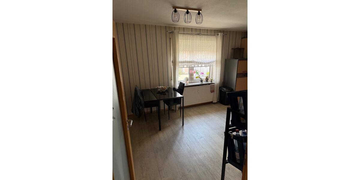 Etagenwohnung Hünfeld - 3.5 Zimmer, 124 m&sup2;, 950&euro; | Angebot:26578810