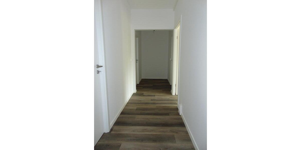 Etagenwohnung Stralsund Knieper - 3 Zimmer, 57 m&sup2;, 300&euro; | Angebot:25055410