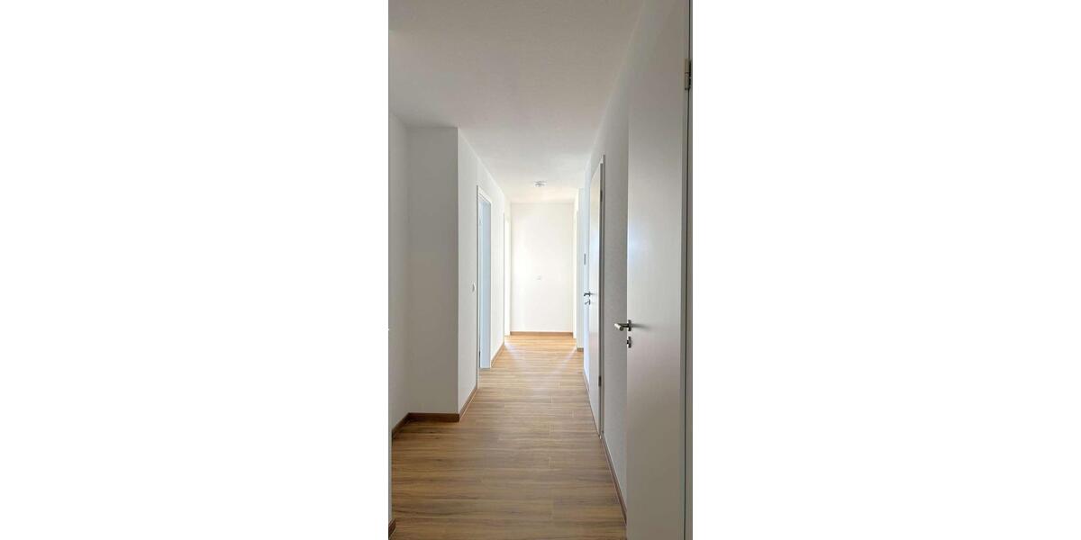 Etagenwohnung Eutingen im Gäu - 4 Zimmer, 99 m&sup2;, 1.340&euro; | Angebot:26425495