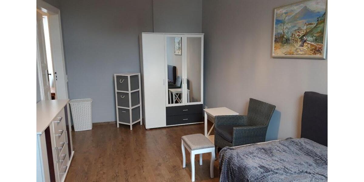 Etagenwohnung Rathenow - 1 Zimmer, 16 m&sup2;, 340&euro; | Angebot:26149422