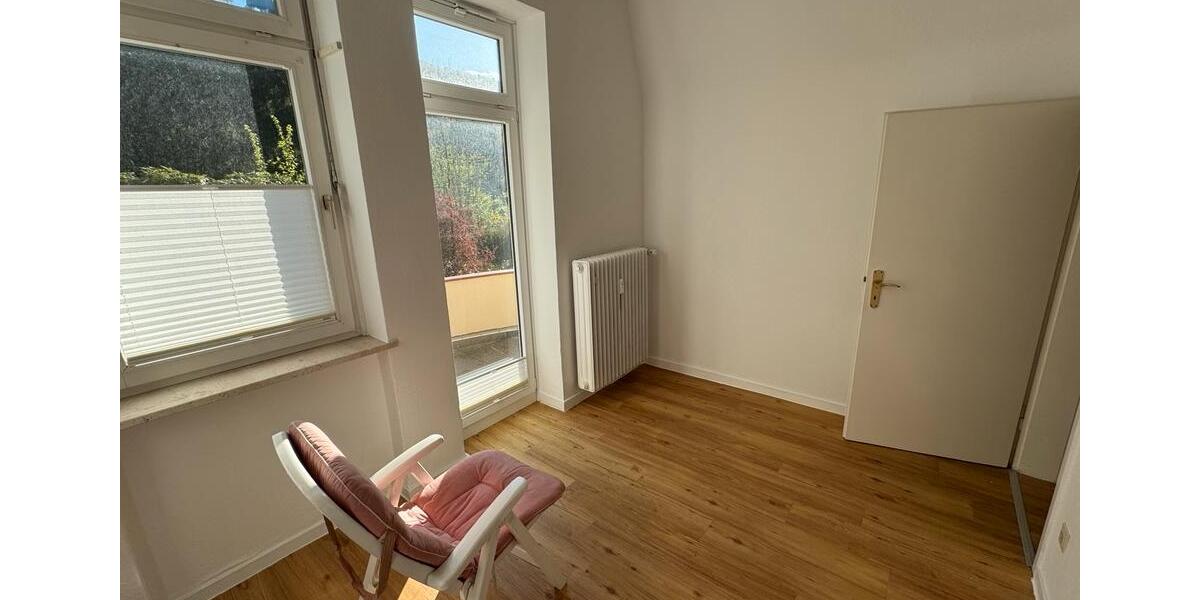 Etagenwohnung Hameln Kernstadt - 4 Zimmer, 91 m&sup2;, 850&euro; | Angebot:26292002