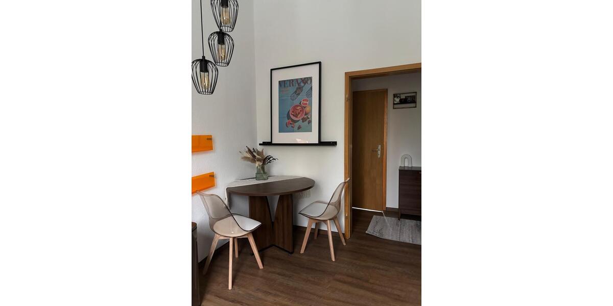 Dachgeschoßwohnung Rostock - 2 Zimmer, 50 m&sup2;, 1.100&euro; | Angebot:26002467