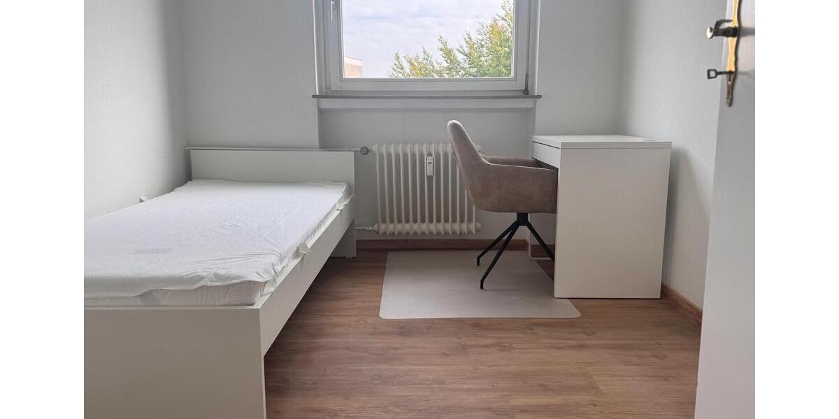 Etagenwohnung Eschborn - 1 Zimmer, 8 m&sup2;, 420&euro; | Angebot:24806190