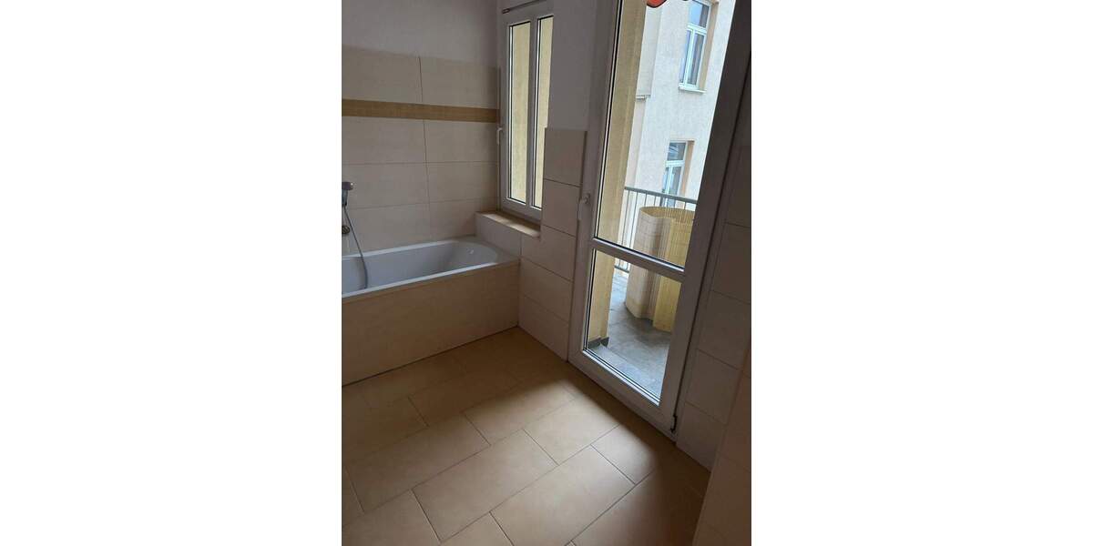 sanierte 3-Raumwohnung mit 2 Balkonen zu vermieten 3 zimmer