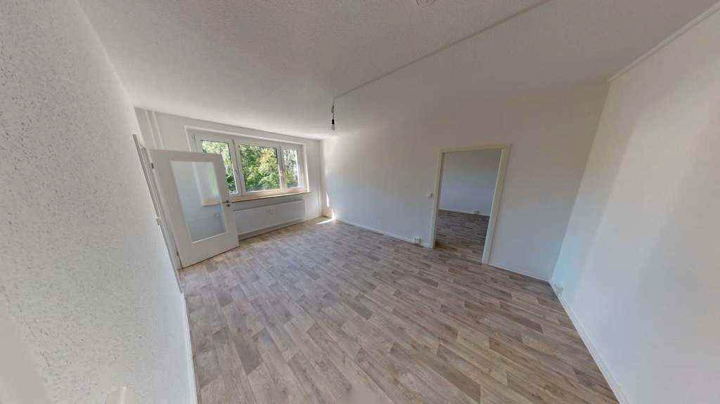 Etagenwohnung Chemnitz Bernsdorf - 2 Zimmer, 45 m&sup2;, 290&euro; | Angebot:26838419