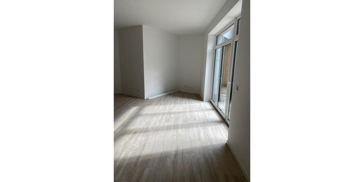 Etagenwohnung Waren (Müritz) - 3 Zimmer, 88 m&sup2;, 870&euro; | Angebot:24434149