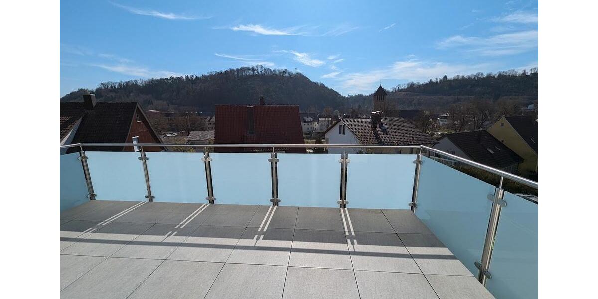 Etagenwohnung Sulz am Neckar - 4.5 Zimmer, 110 m&sup2;, 1.200&euro; | Angebot:25985347