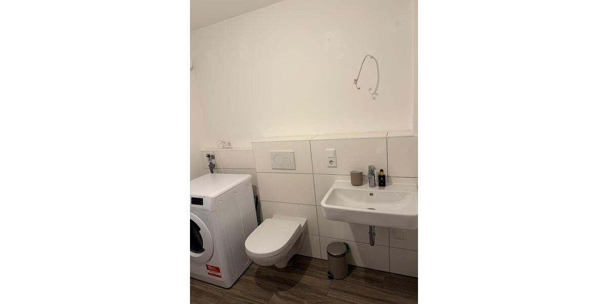 Etagenwohnung Wedel - 3 Zimmer, 93 m&sup2;, 1.300&euro; | Angebot:26672485