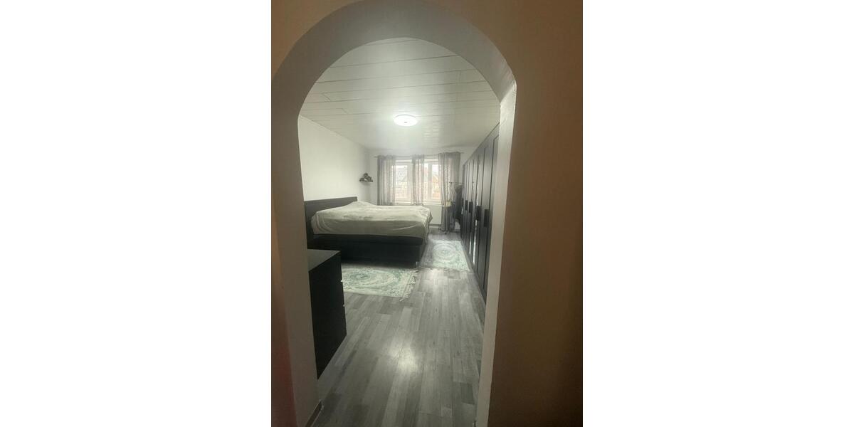 Etagenwohnung Warburg - 4 Zimmer, 95 m&sup2;, 1.200&euro; | Angebot:24859486