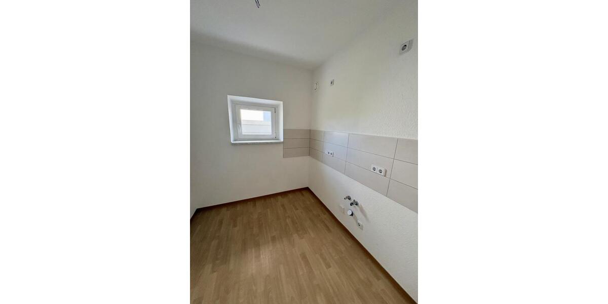 Etagenwohnung Nordhausen - 2 Zimmer, 44 m&sup2;, 270&euro; | Angebot:26563052