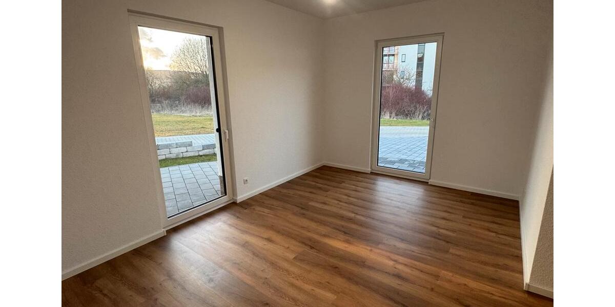 Bungalow Bad Wildungen - 4 Zimmer, 150 m&sup2;, 2.000&euro; | Angebot:23476136