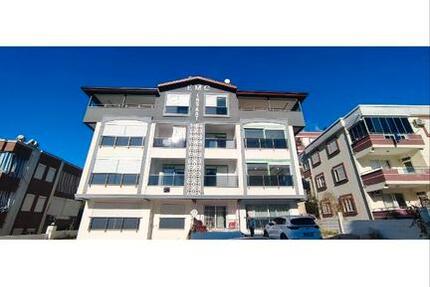 Wohnung Wesselburen - 4 Zimmer, 150 m&sup2;, 500&euro; | Angebot:23486067