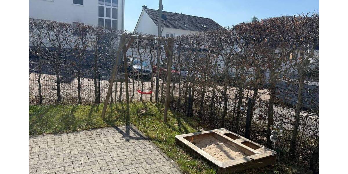 Doppelhaushälfte Merzig - 5 Zimmer, 122 m&sup2;, 980&euro; | Angebot:26015886