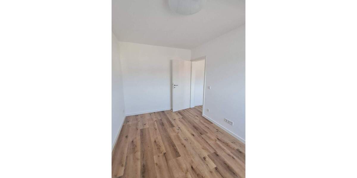 Etagenwohnung Püttlingen Berg - 3 Zimmer, 72 m&sup2;, 640&euro; | Angebot:26201801