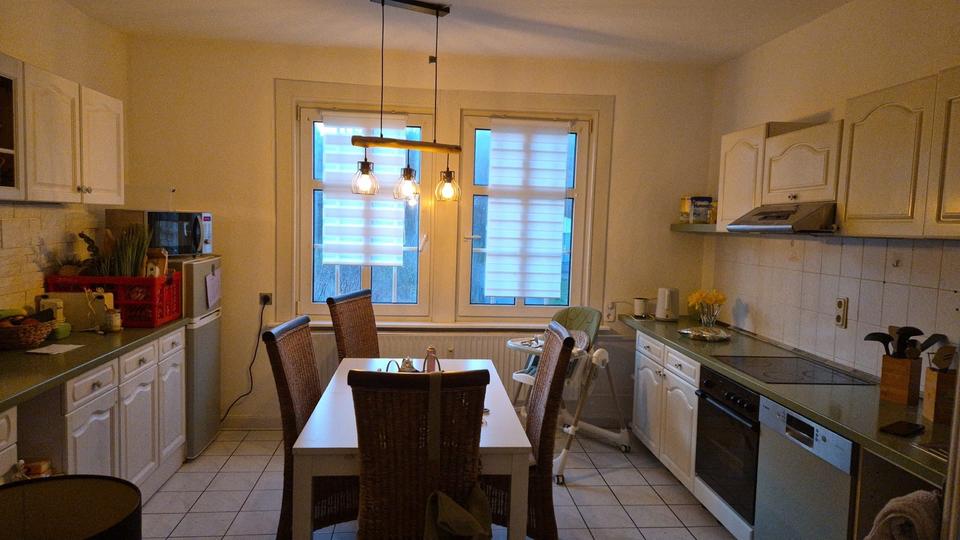 Etagenwohnung Kirchen (Sieg) - 4 Zimmer, 93 m&sup2;, 800&euro; | Angebot:26036152