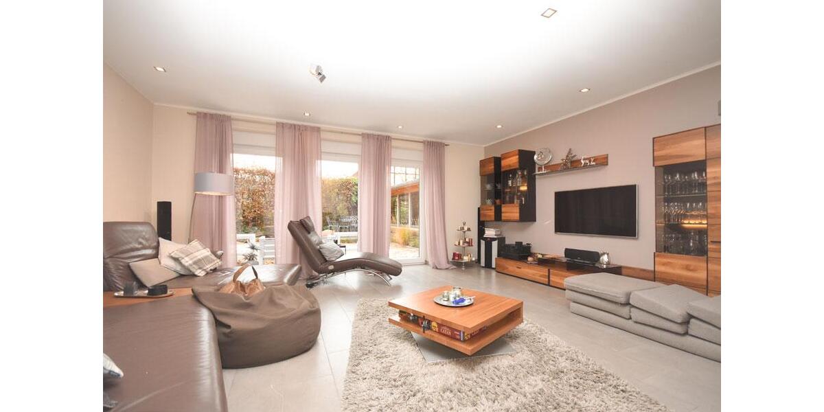 Ländlicher Charme trifft modernen Wohnkomfort - Einfamilienhaus auf großem Grundstück! 4 zimmer