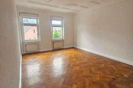 Wohnung Werdau - 2 Zimmer, 60 m&sup2;, 300&euro; | Angebot:27282978