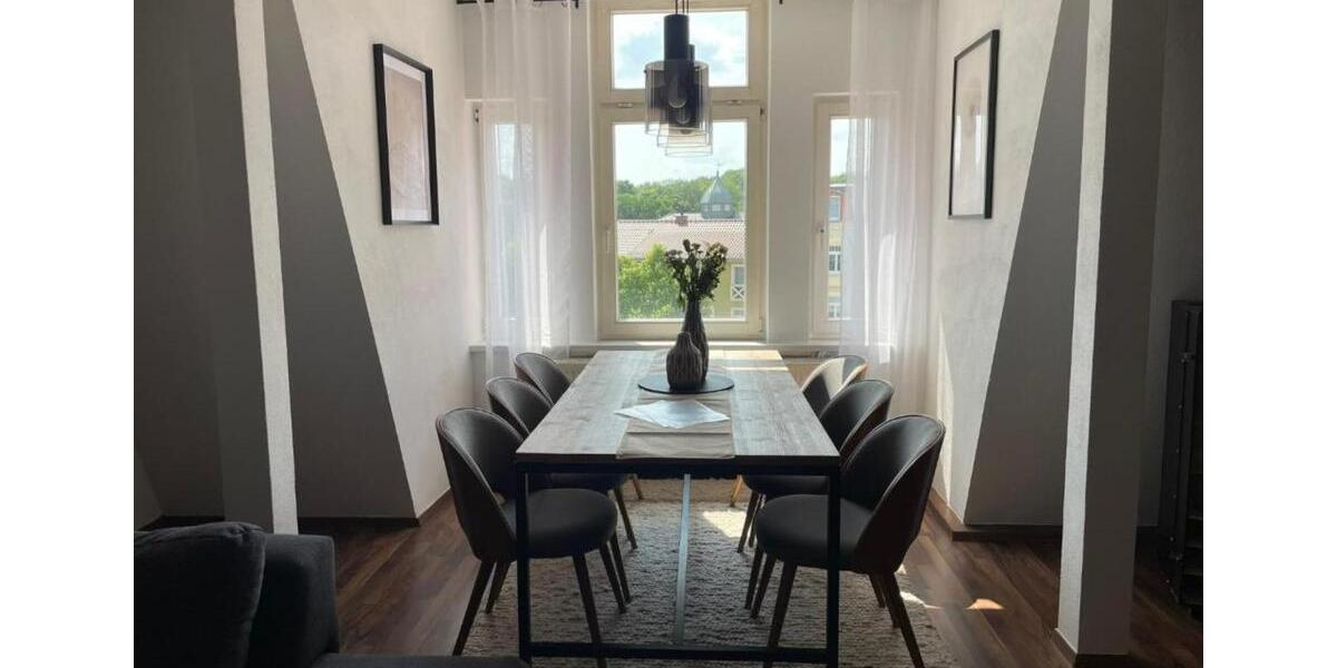 Dachgeschoßwohnung Rötha - 3 Zimmer, 89 m&sup2;, 1.250&euro; | Angebot:24310704