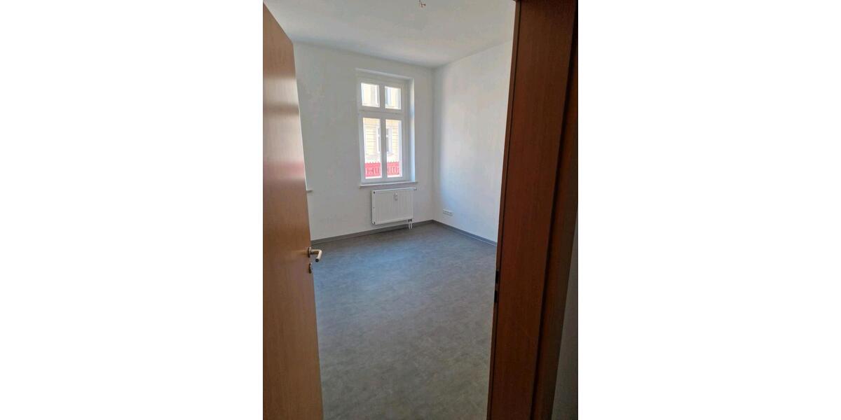 Erdgeschoßwohnung Torgau - 3 Zimmer, 61 m&sup2;, 390&euro; | Angebot:25894712