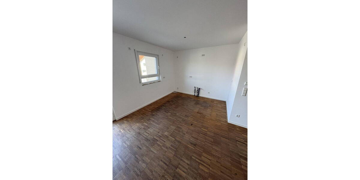 Etagenwohnung Gauting OT-Oberbrunn Oberbrunn - 3 Zimmer, 123 m&sup2;, 1.790&euro; | Angebot:26089476