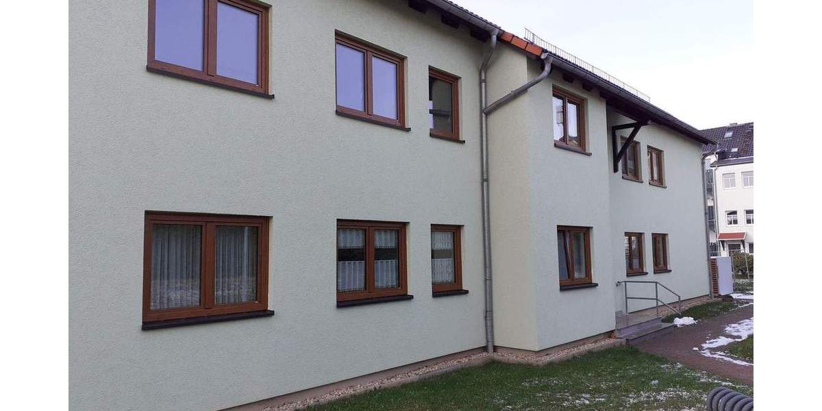 Etagenwohnung Oelsnitz/Erzgebirge Oelsnitz - 2 Zimmer, 61 m&sup2;, 410&euro; | Angebot:23695842
