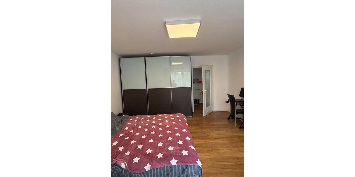 Etagenwohnung Wuppertal Elberfeld - 2 Zimmer, 58 m&sup2;, 551&euro; | Angebot:26705678