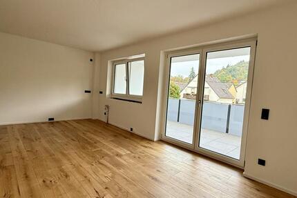 Neubau-Erstbezug in Bendorf – Exklusive 4-Zimmer-Wohnung mit Balkon und zwei Stellplätzen zimmer