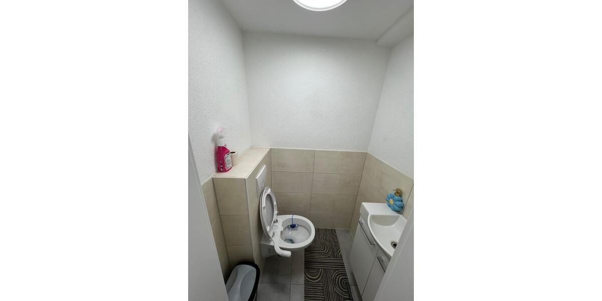 Etagenwohnung Wernau (Neckar) - 3 Zimmer, 80 m&sup2;, 1.550&euro; | Angebot:26639113