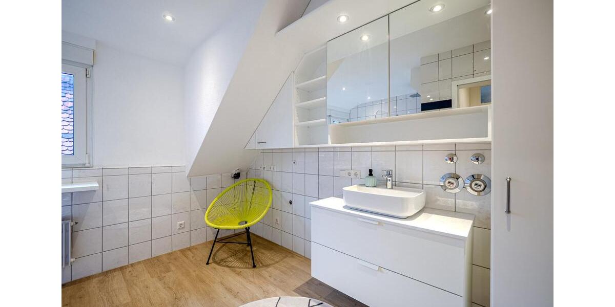 Neugründung 2er-WG *Erstbezug nach Sanierung | Balkon | möbliert* 2 zimmer